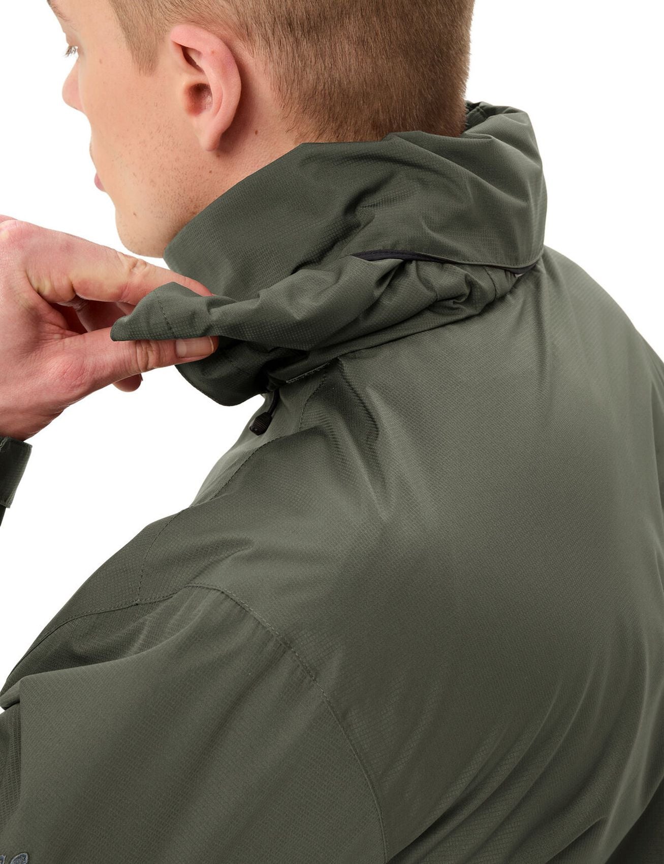 VAUDE Me Escape Light Jacket, black/khaki