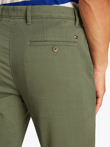 DENTON CHINO SATIN