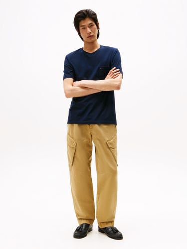 TOMMY HILFIGER ESSENTIAL SOLID POCKET TEE