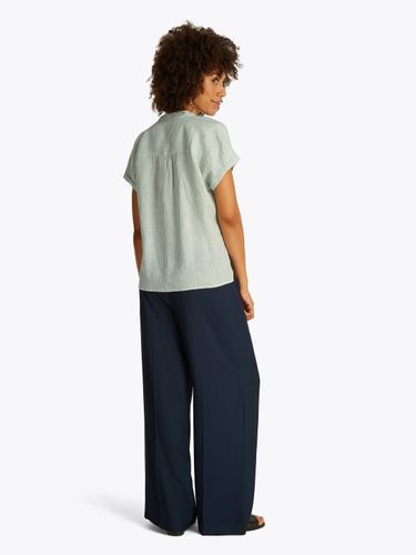 TOMMY HILFIGER ESS LINEN COLLARLESS S/S BLOUSE
