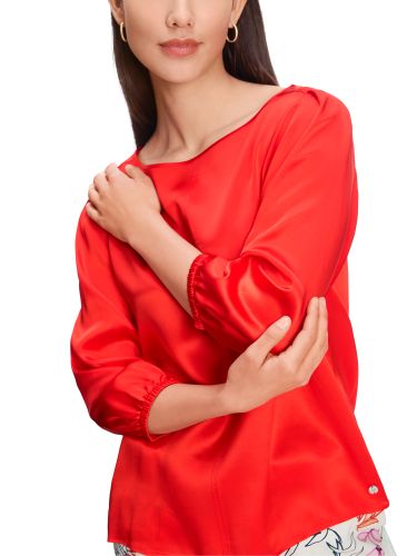 MARC CAIN Feminine Bluse in reiner Seide