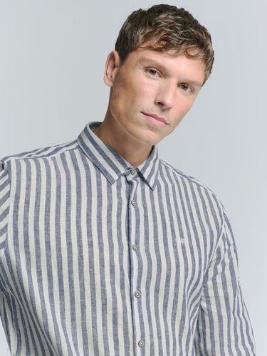NO EXCESS Shirt Verical Big stripes With Linen