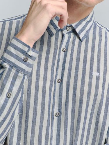 NO EXCESS Shirt Verical Big stripes With Linen