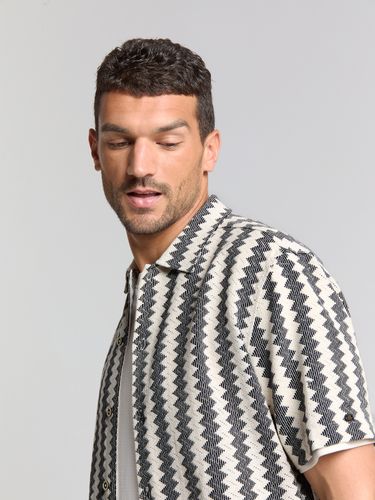 NO EXCESS Shirt Short Sleeve Zig Zag Jacquard