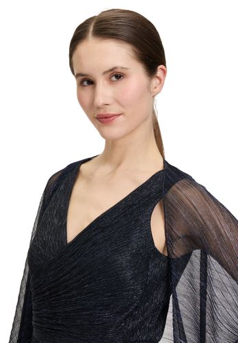 VERA MONT Cape