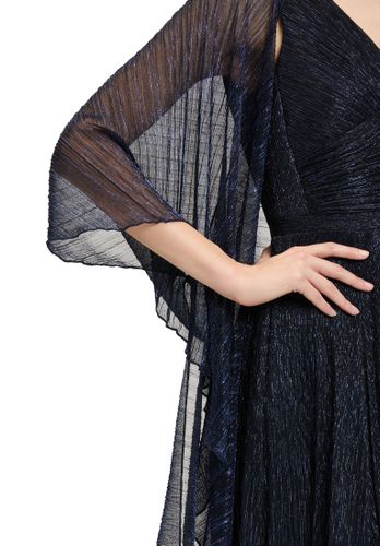 VERA MONT Cape