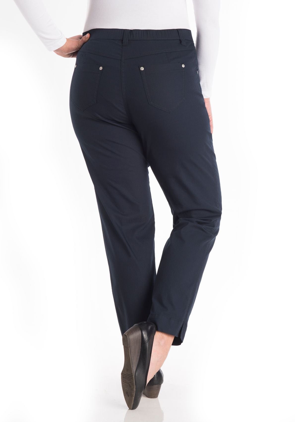 BRAND Betty Chino