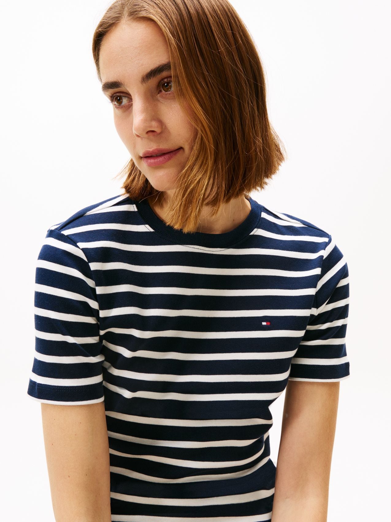 TOMMY HILFIGER Flag Embroidery Crew Neck Slim T-Shirt