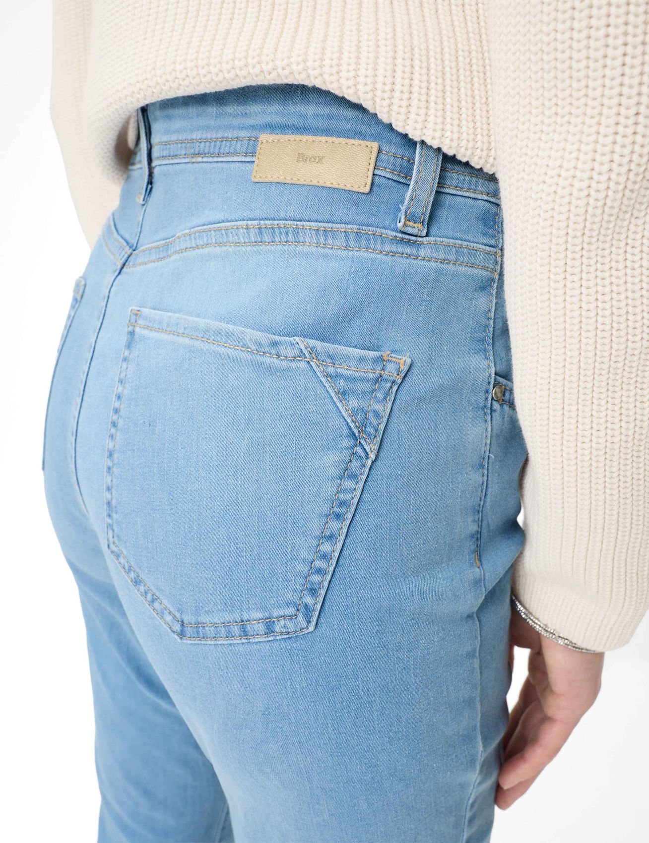 BRAX Jeans im Feminine Fit "Carola"