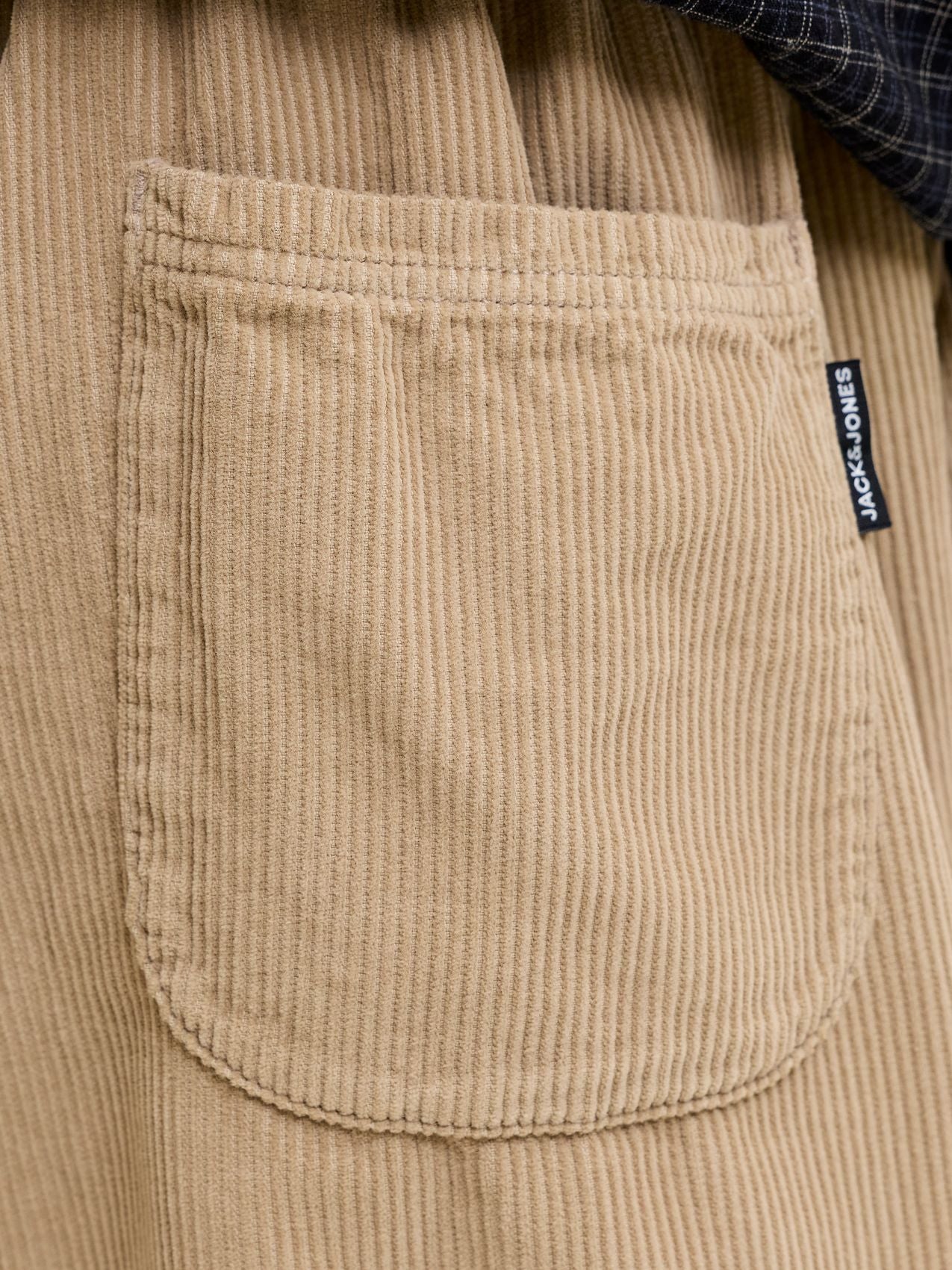 Cord-Shorts mit Schlupfbund