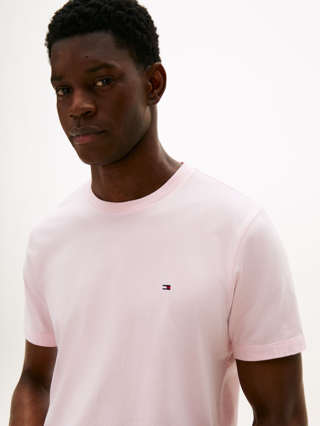 TOMMY HILFIGER T-Shirt mit Flag-Stickerei