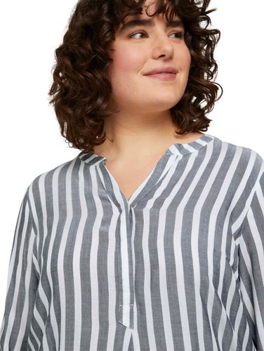 TOM TAILOR Plus Size - Gestreifte Henleybluse mit LENZING™ ECOVERO™