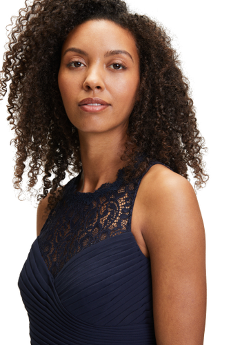 VM Abendkleid