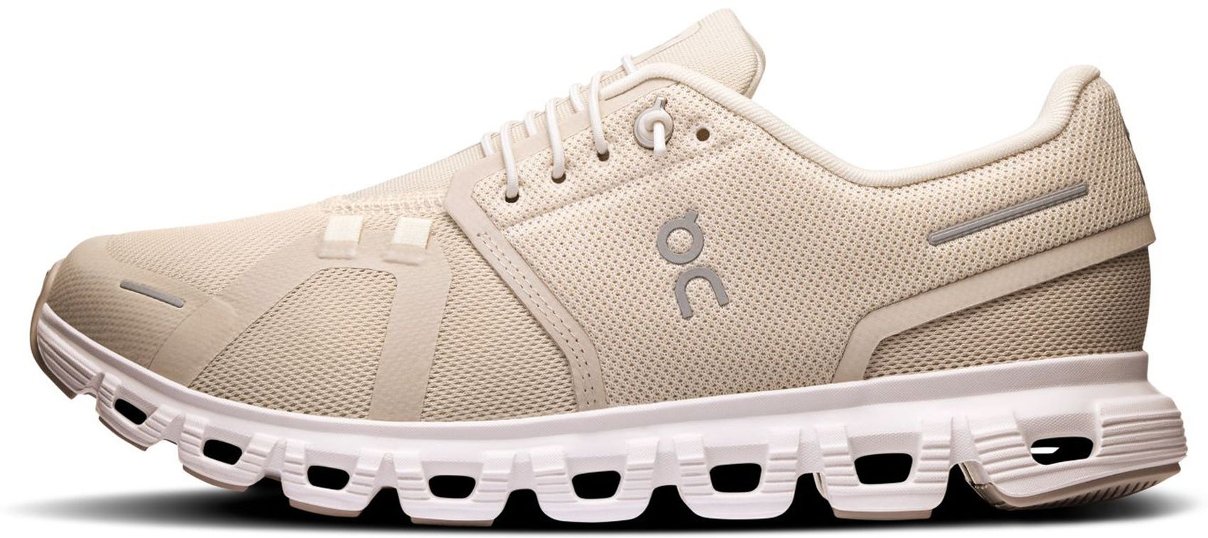 ON AG Sportschuhepearl/white