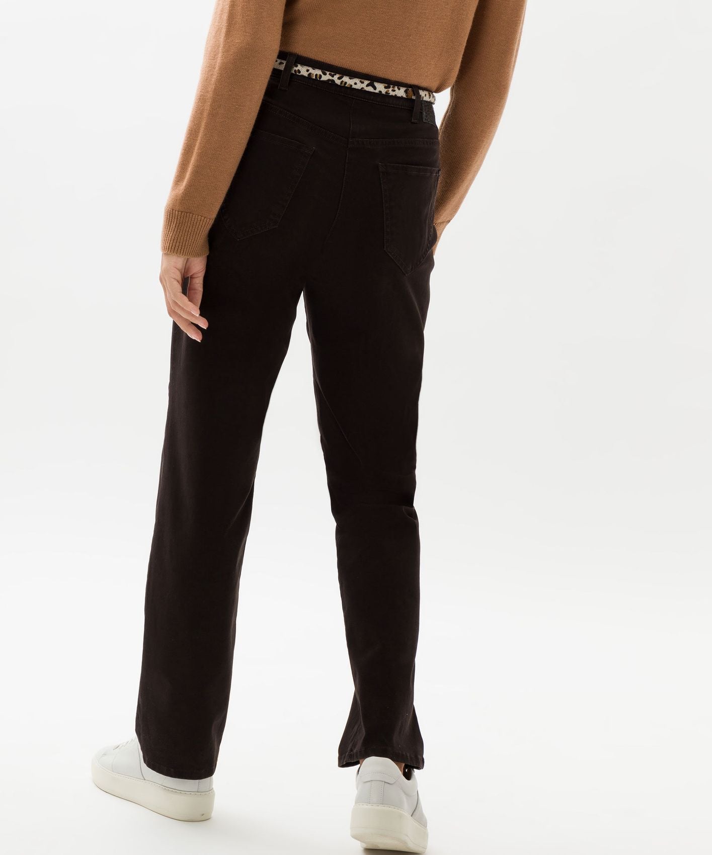RAPHAELA Style Corry