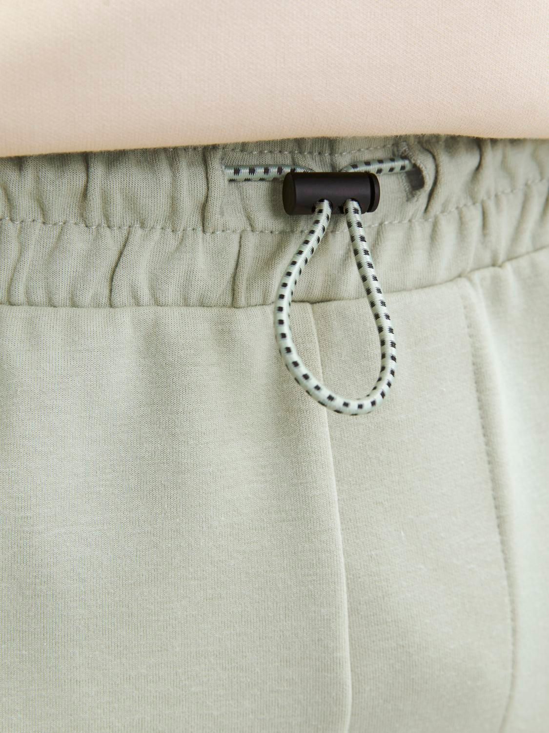 JACK & JONES JACK&JONES JPSTKANE JJALTITUDE SWEAT SHORTS AMAN