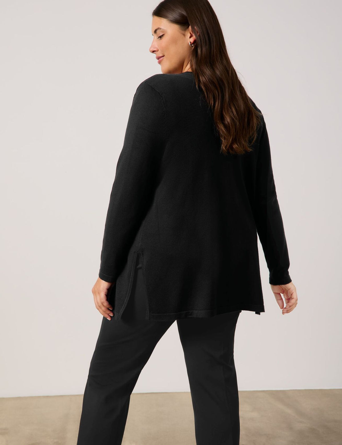 Lange Basic-Strickjacke