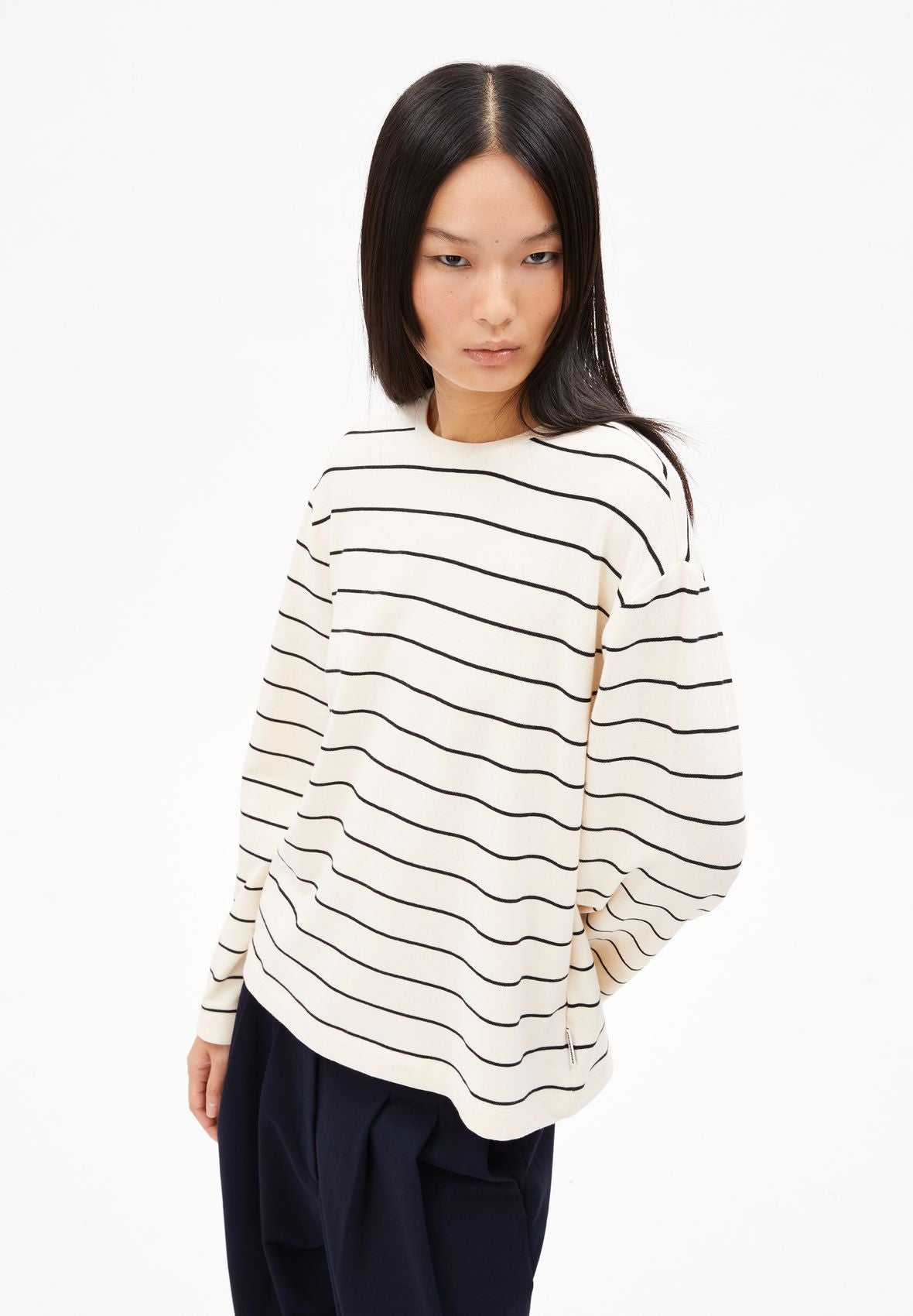 MARYNAA FINE STRIPE LONGSLEEVE