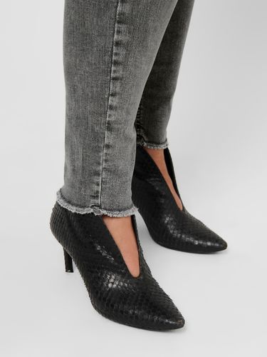 ONLY CARMAKOMA CARWILLY REG SK ANK RW REA0918 NOOS