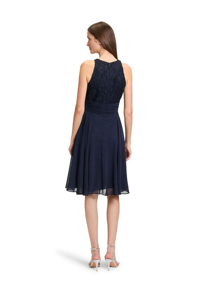 VM Abendkleid