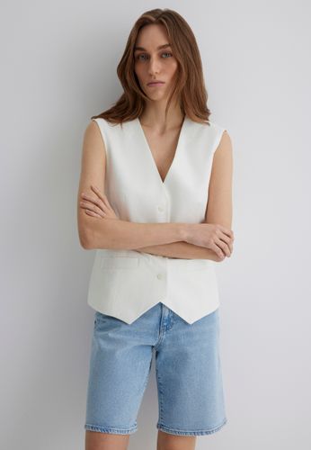 WOVEN VEST