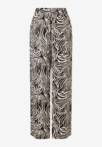 MORE & MORE Viskosehose mit Animalprint