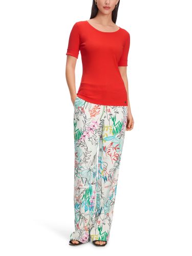 MARC CAIN Schmal geschnittenes T-Shirt mit 3/4-Arm