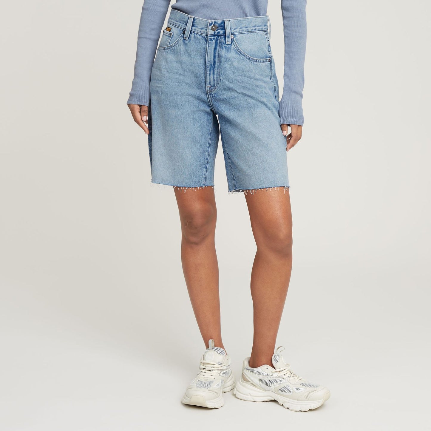 Viktoria Bermuda Short raw edge wmn