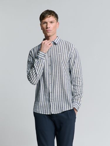 NO EXCESS Shirt Verical Big stripes With Linen M