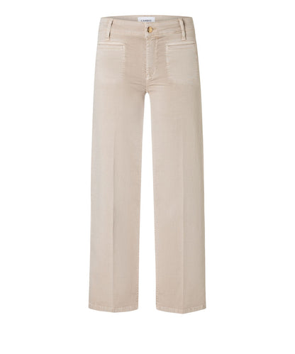 Tess cropped