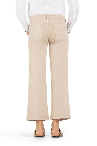 Tess cropped