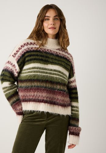 Pullover mit Streifen