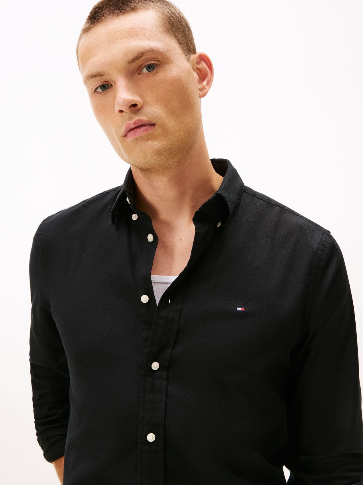 TOMMY HILFIGER FLEX FLANNEL SOLID RF SHIRT