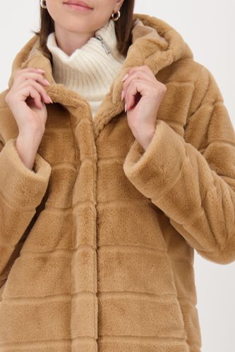 MONARI Mantel, cognac