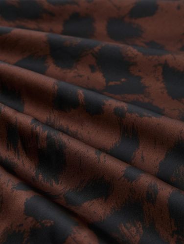 TOM TAILOR Plus Size - Loose Fit Langarmshirt mit Leo-Print