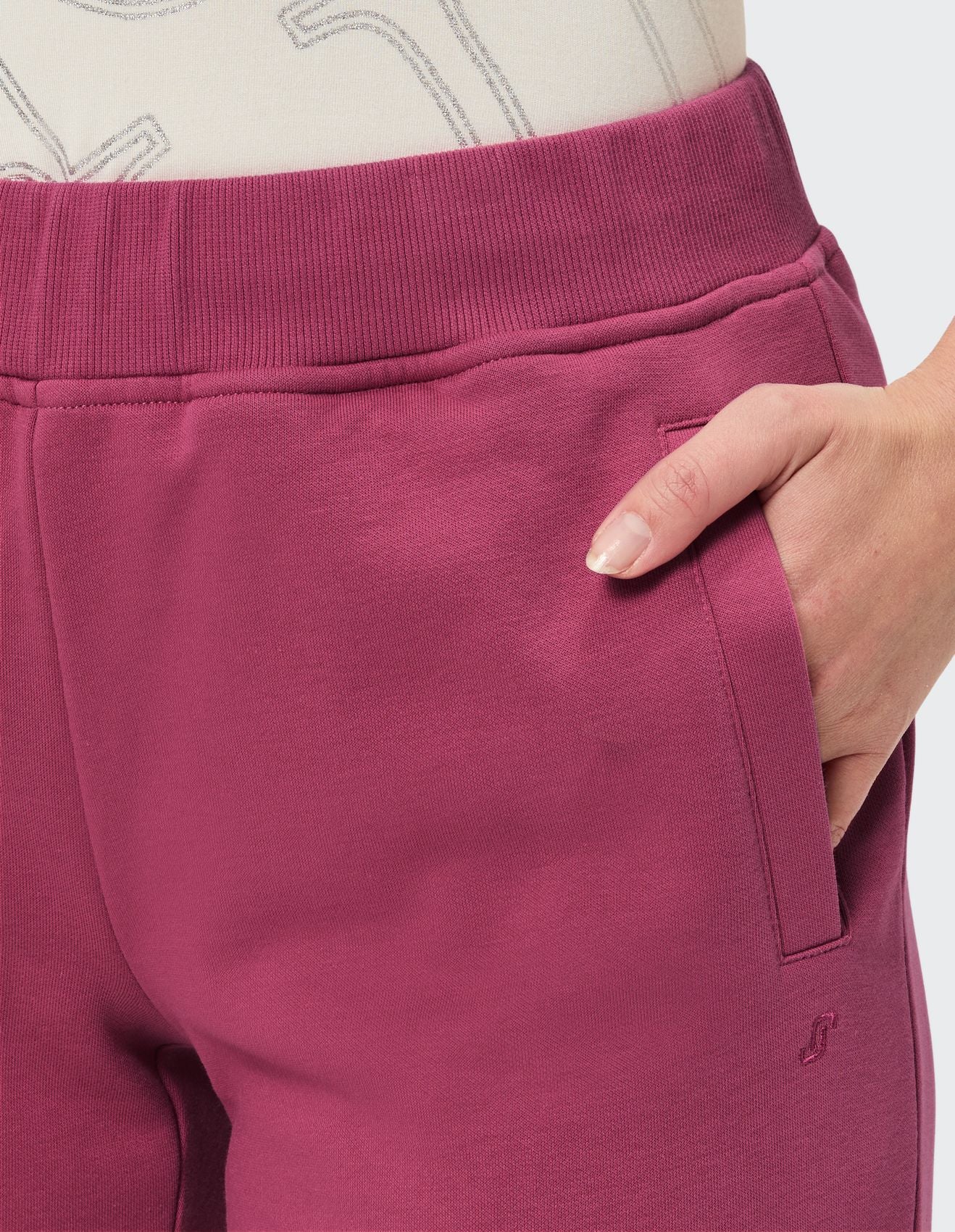 REBECCA Hose