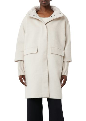 COMMA Outdoor-Mantel