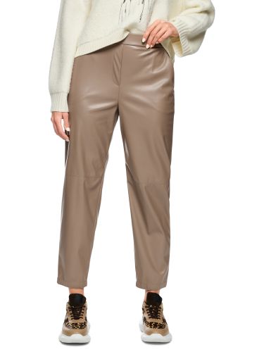 MARC CAIN Modell RANCHI – Hose aus Kunstleder