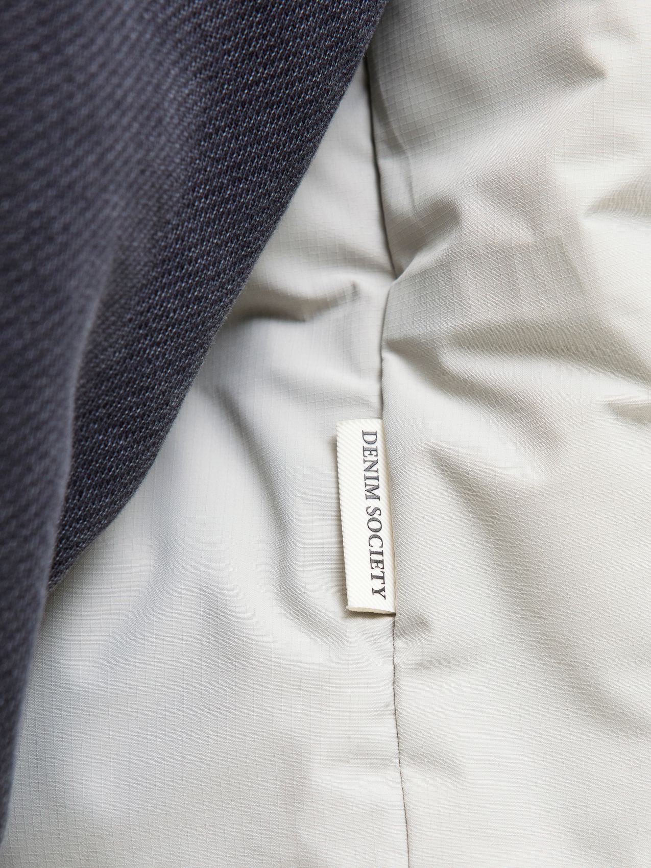 JACK & JONES JJESOHO BODYWARMER COLLAR SN