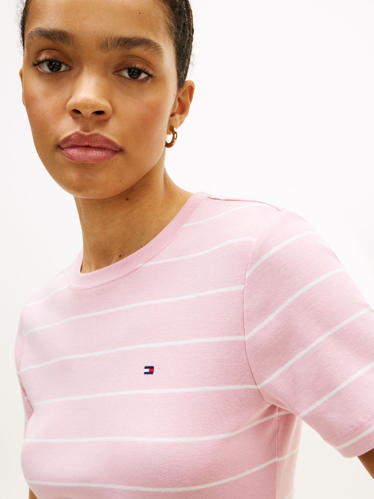 TOMMY HILFIGER Flag Embroidery Crew Neck Slim T-Shirt