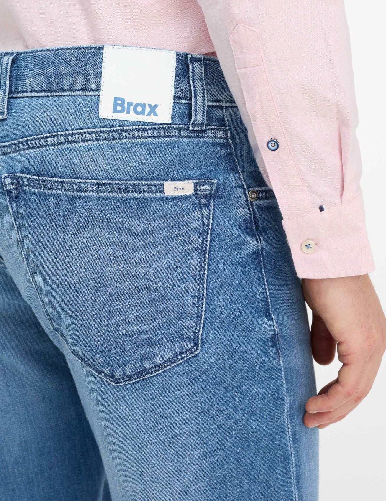 BRAX Jeans im Relaxed Straight Fit "Clint"