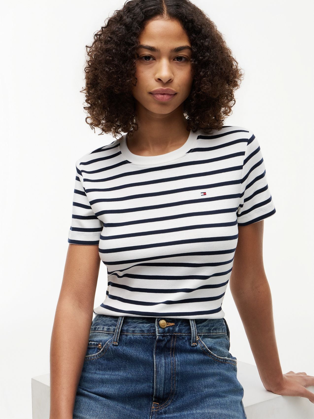 TOMMY HILFIGER Flag Embroidery Crew Neck Slim T-Shirt