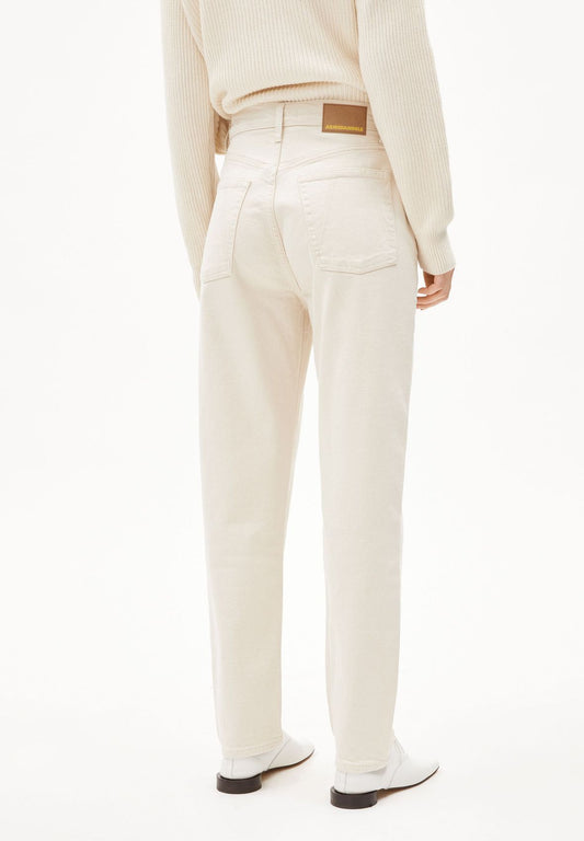 ARMEDANGELS MAIRAA HIGH WAIST MOM JEAN