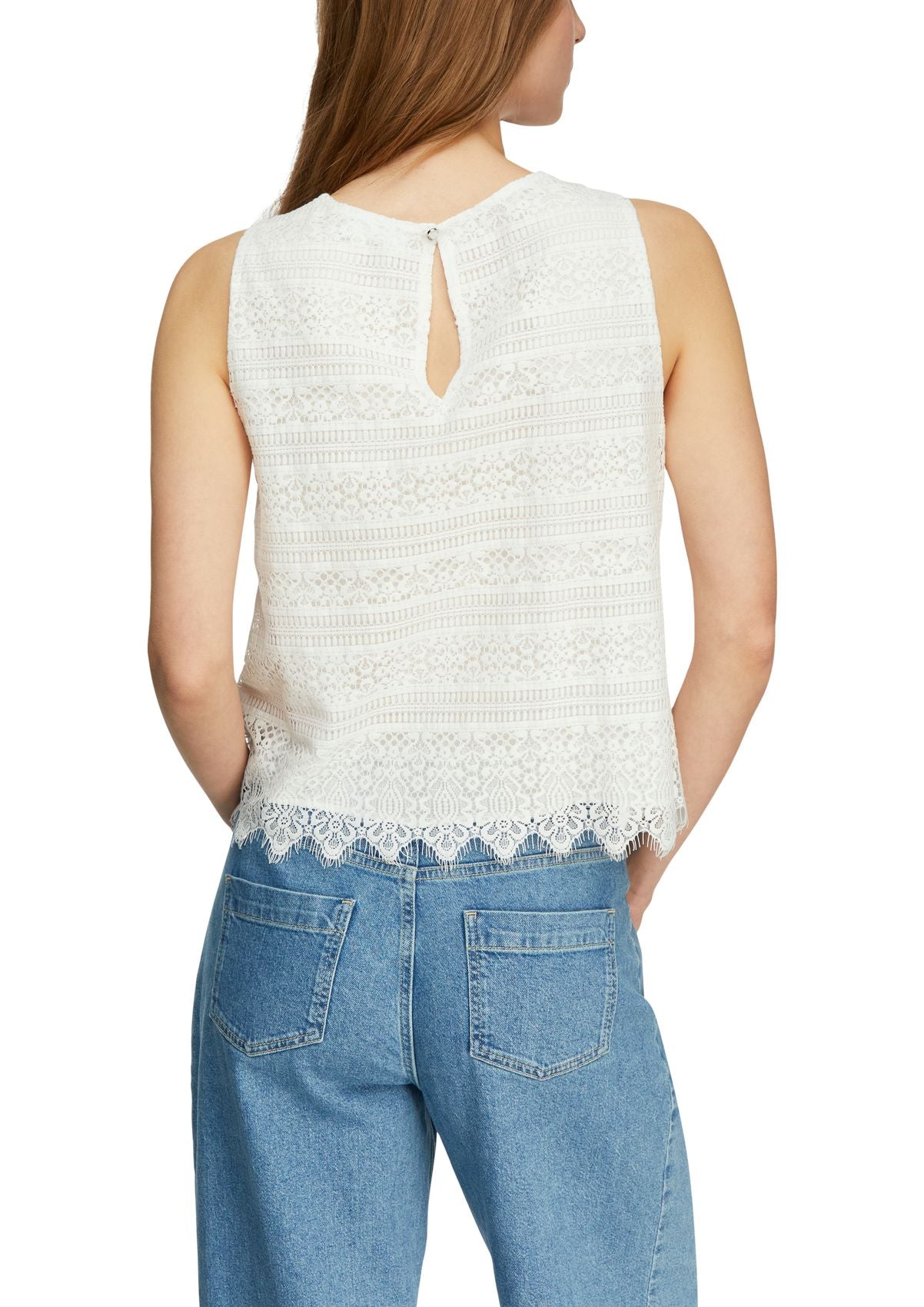Spitzentop mit Muschelsaum