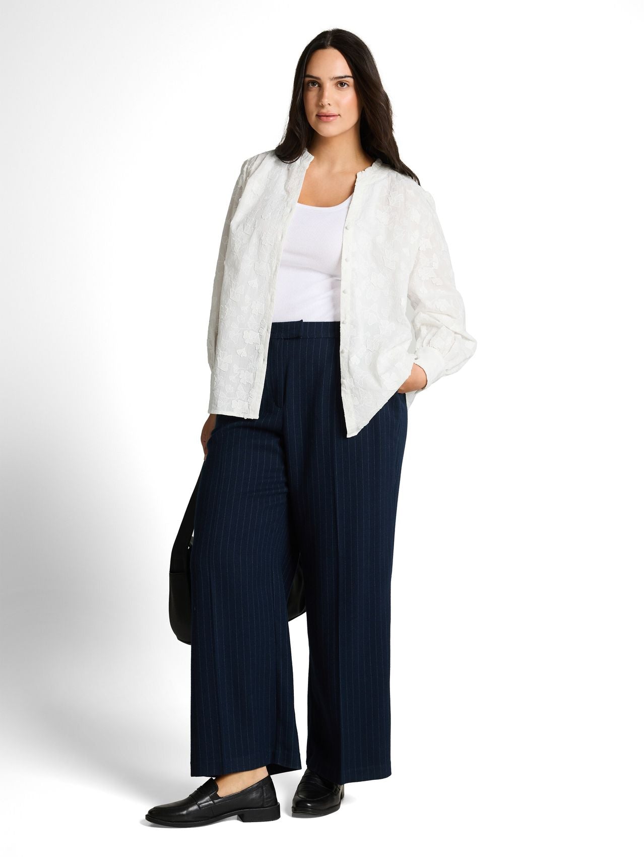 TOM TAILOR Plus Size - Loose Fit Bluse mit Stickerei