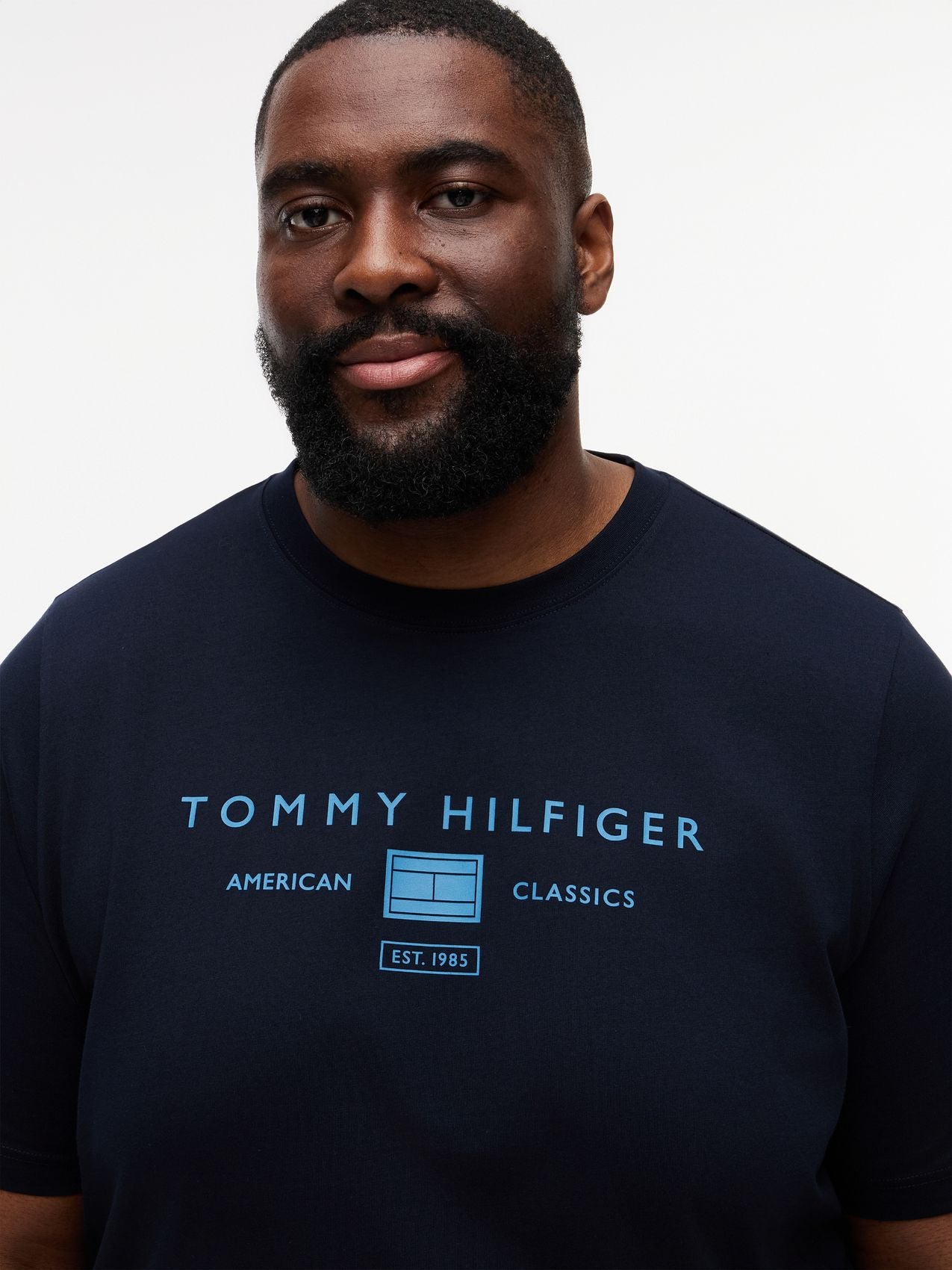 TOMMY HILFIGER BT-BRAND LOVE MONO STACK TEE-B
