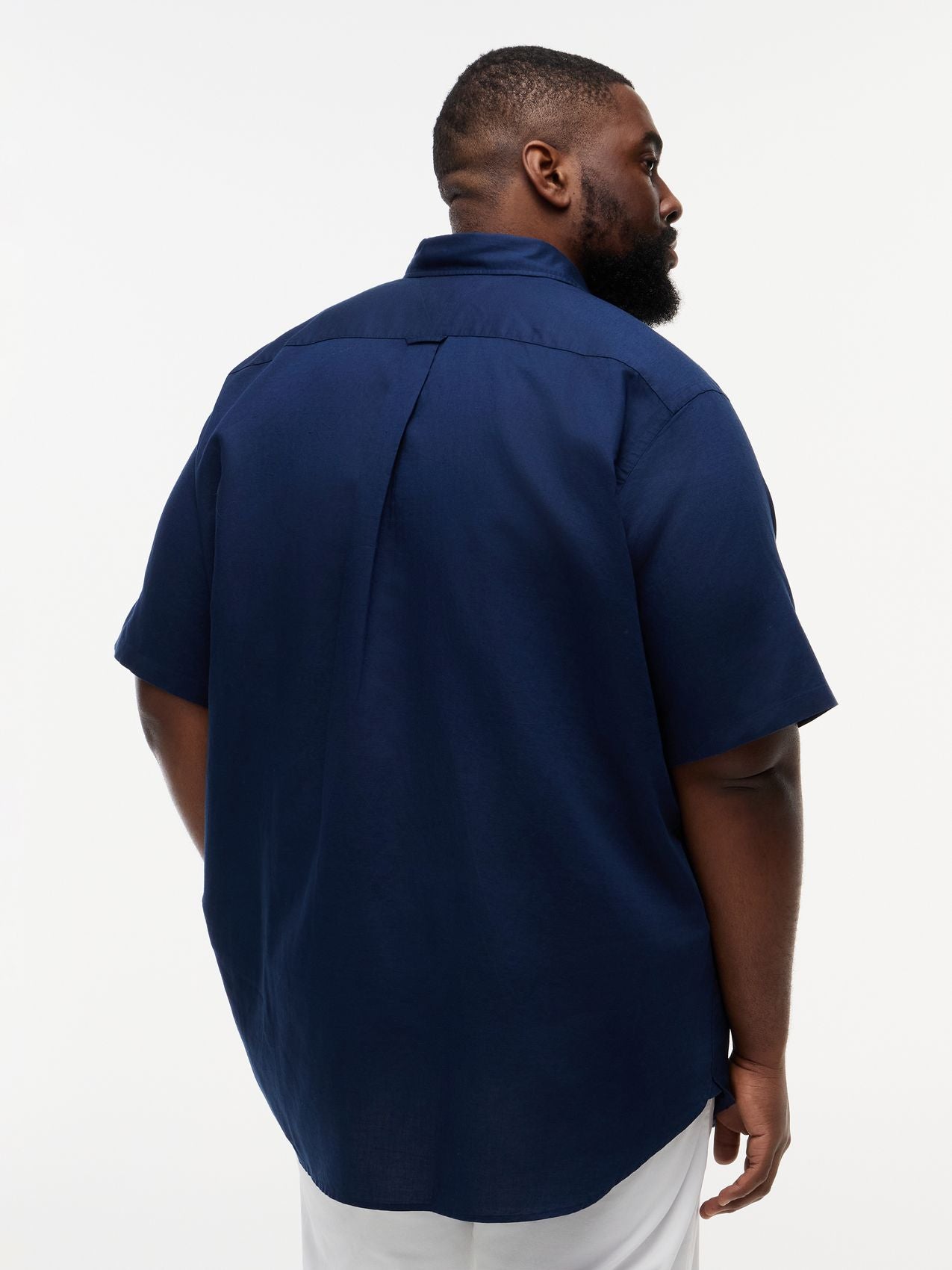 BT- LINEN BLND SOLID SS RF S-B