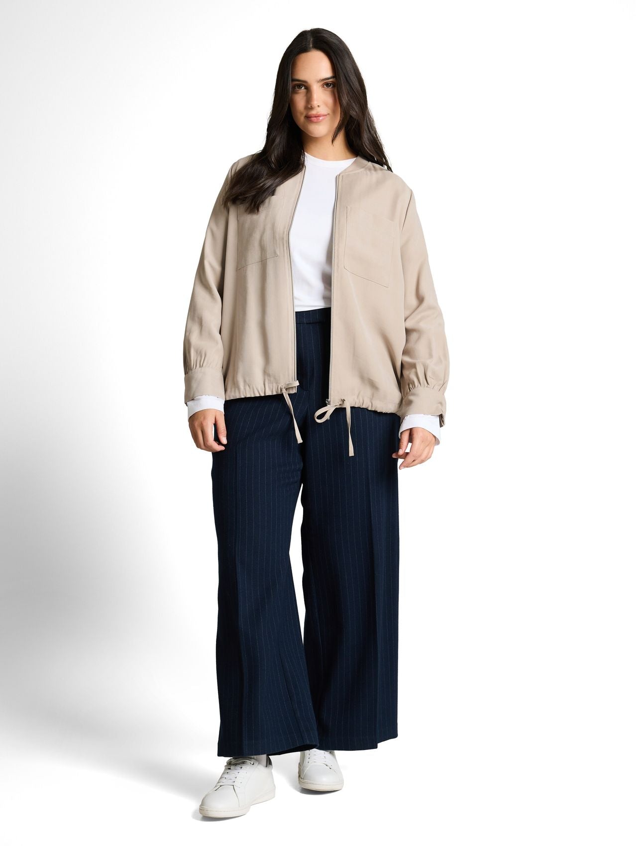 TOM TAILOR Plus Size - Loose Fit Bomberjacke mit Brusttaschen