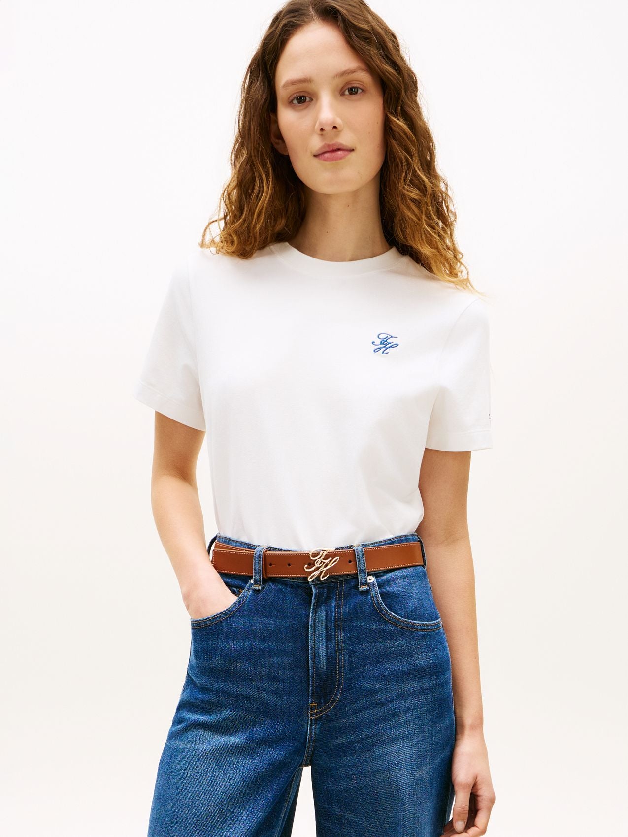 TOMMY HILFIGER T-Shirt mit TH-Stickerei L