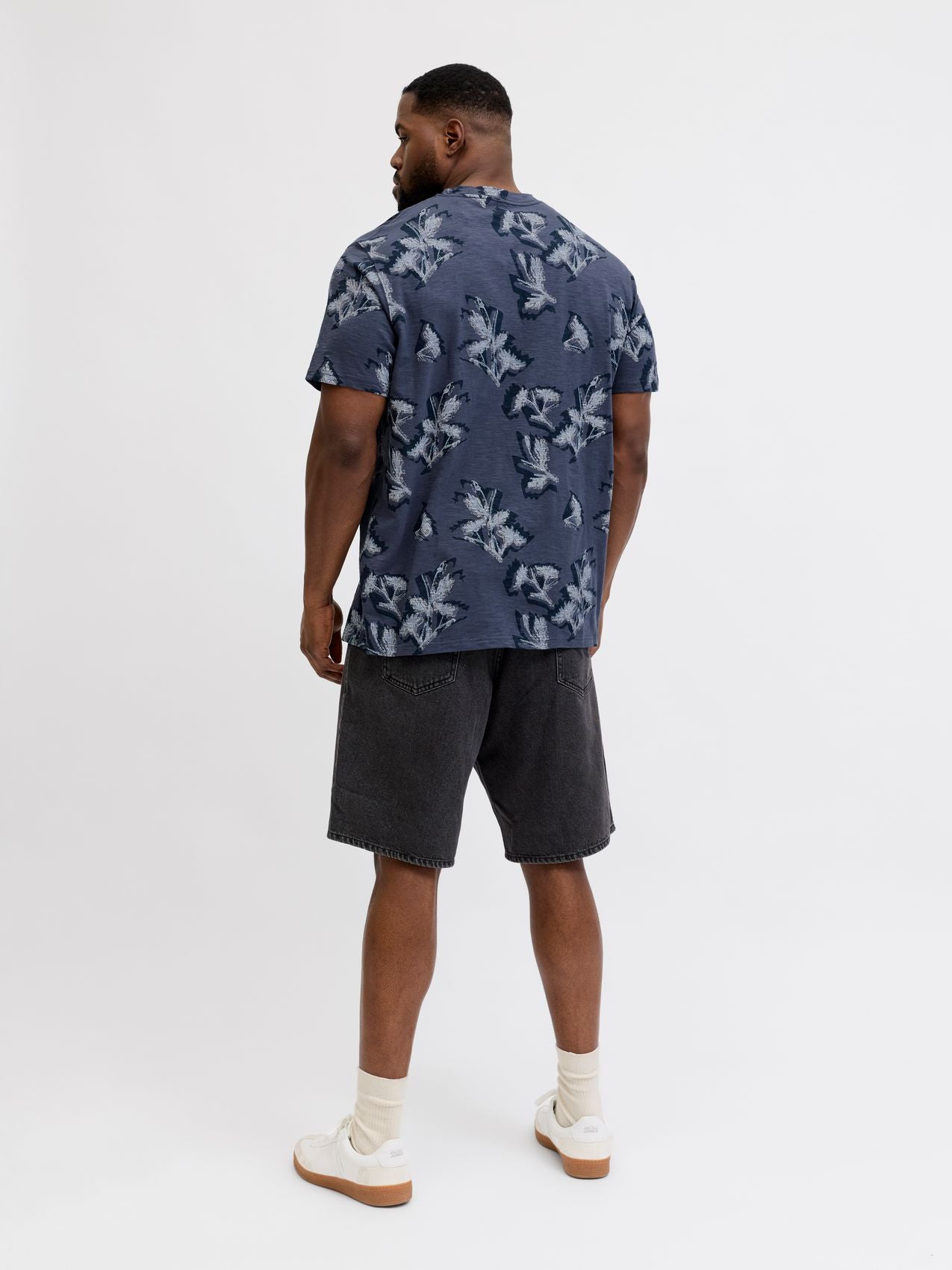 JACK & JONES JORMONTAUK AOP TEE CREW NECK PLS